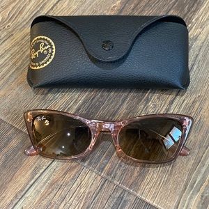 Lady Burbank Ray-Bans in Translucent Pink.